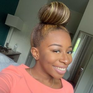 Meet your Posher, Janae